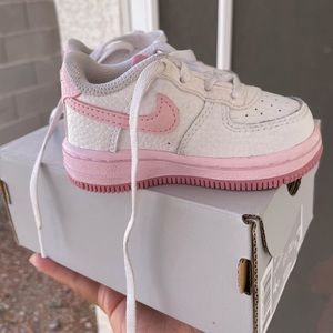 Size 4c Air Force 1 good condition comes with box